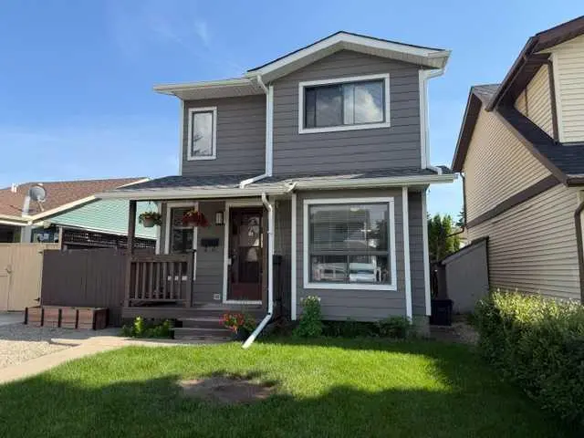 96 Abberfield Crescent NE