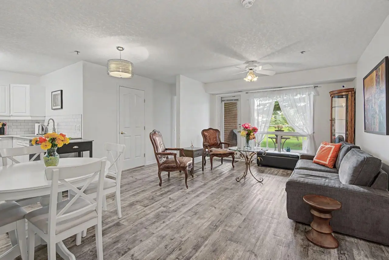 1114, 1818 Simcoe Boulevard SW