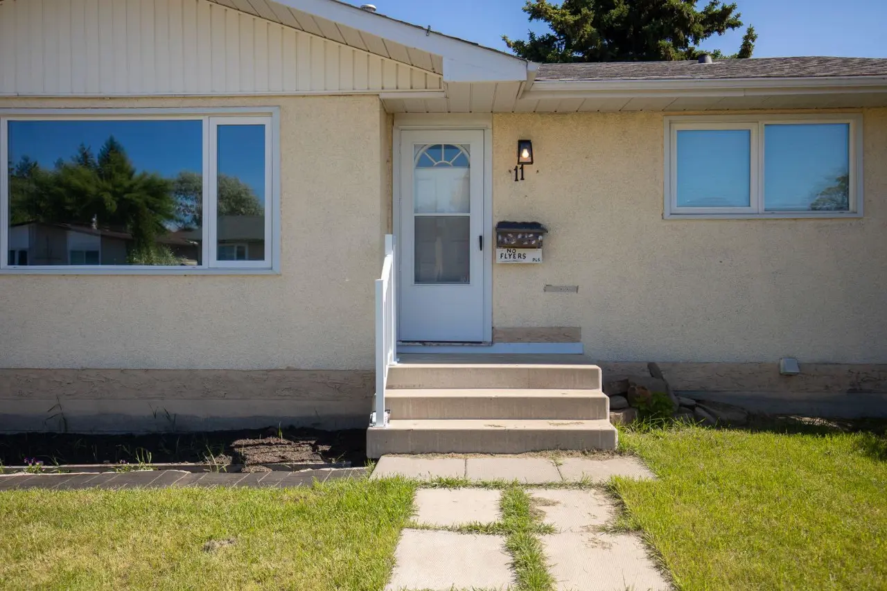 11 Oxbow Street 