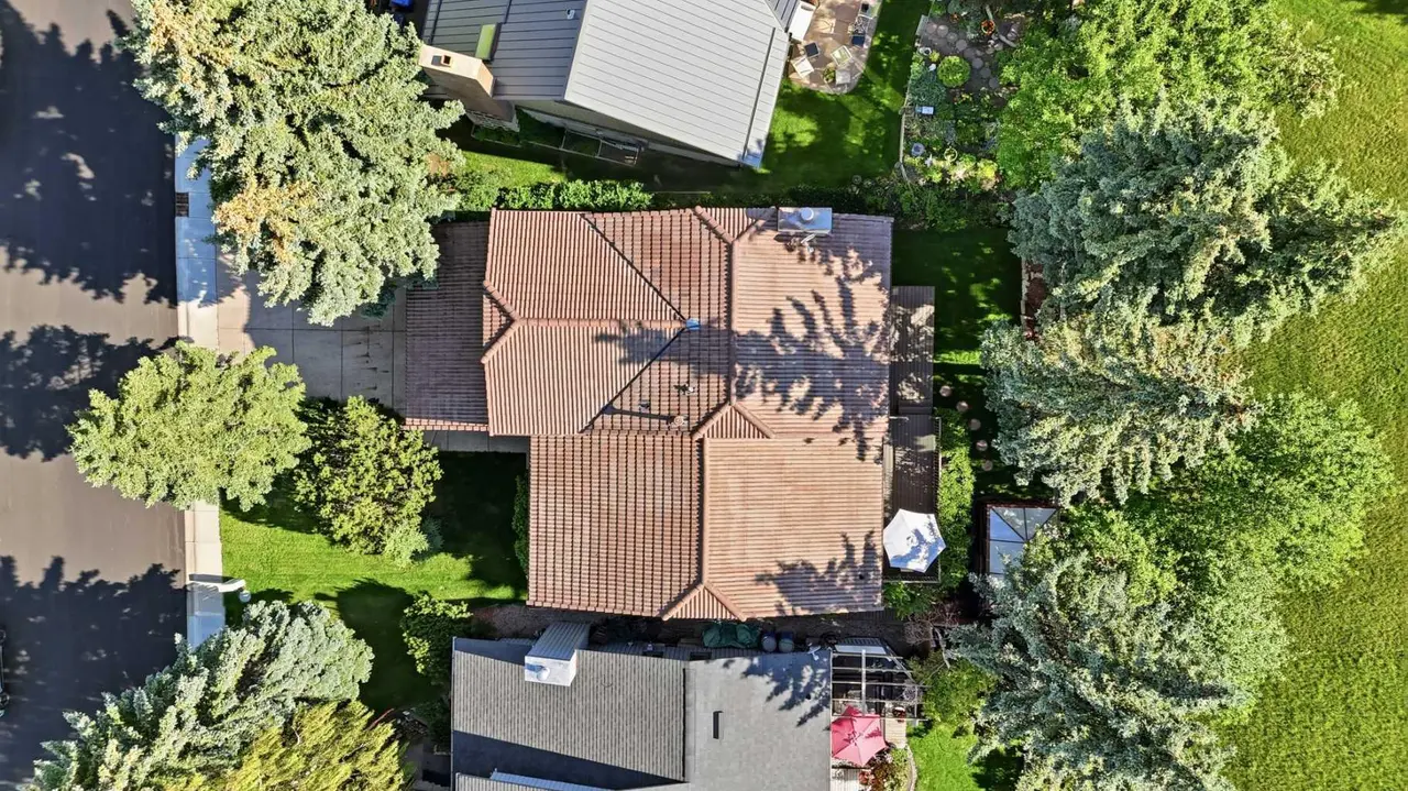 149 Edgehill Drive NW