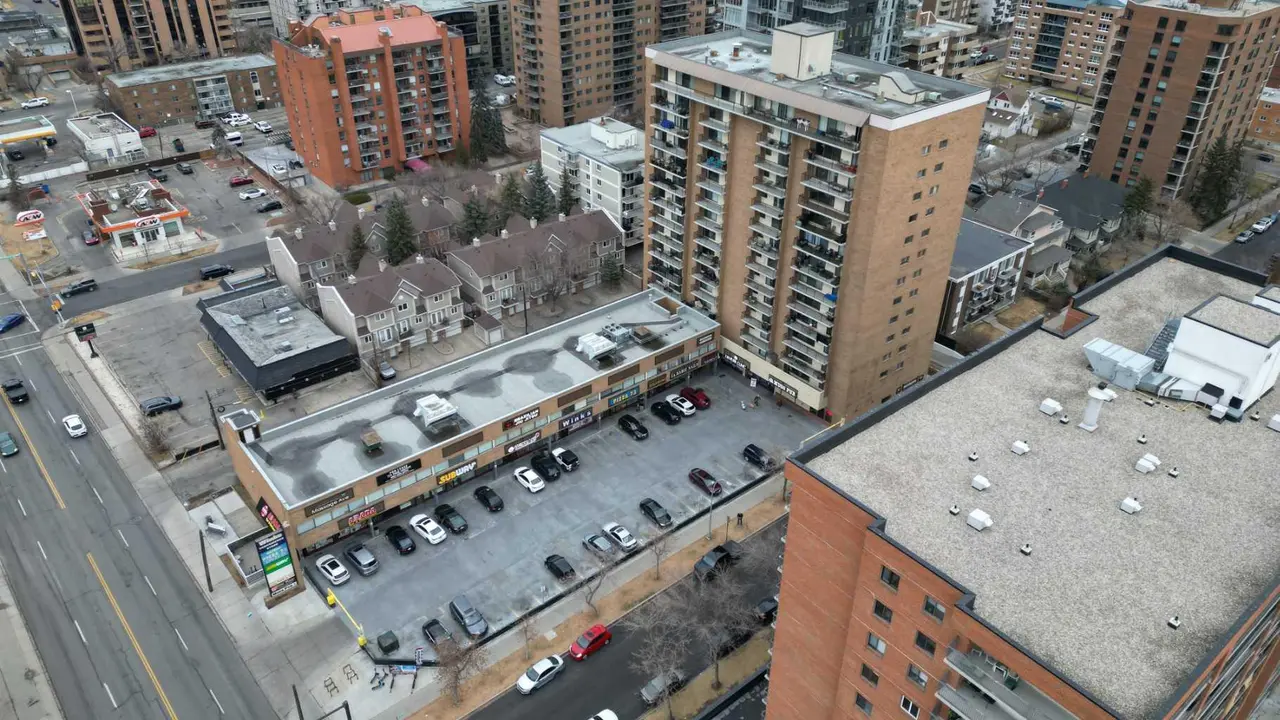 105, 1330 15 Avenue SW