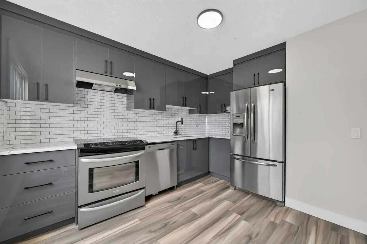 72, 3029 Rundleson Road NE