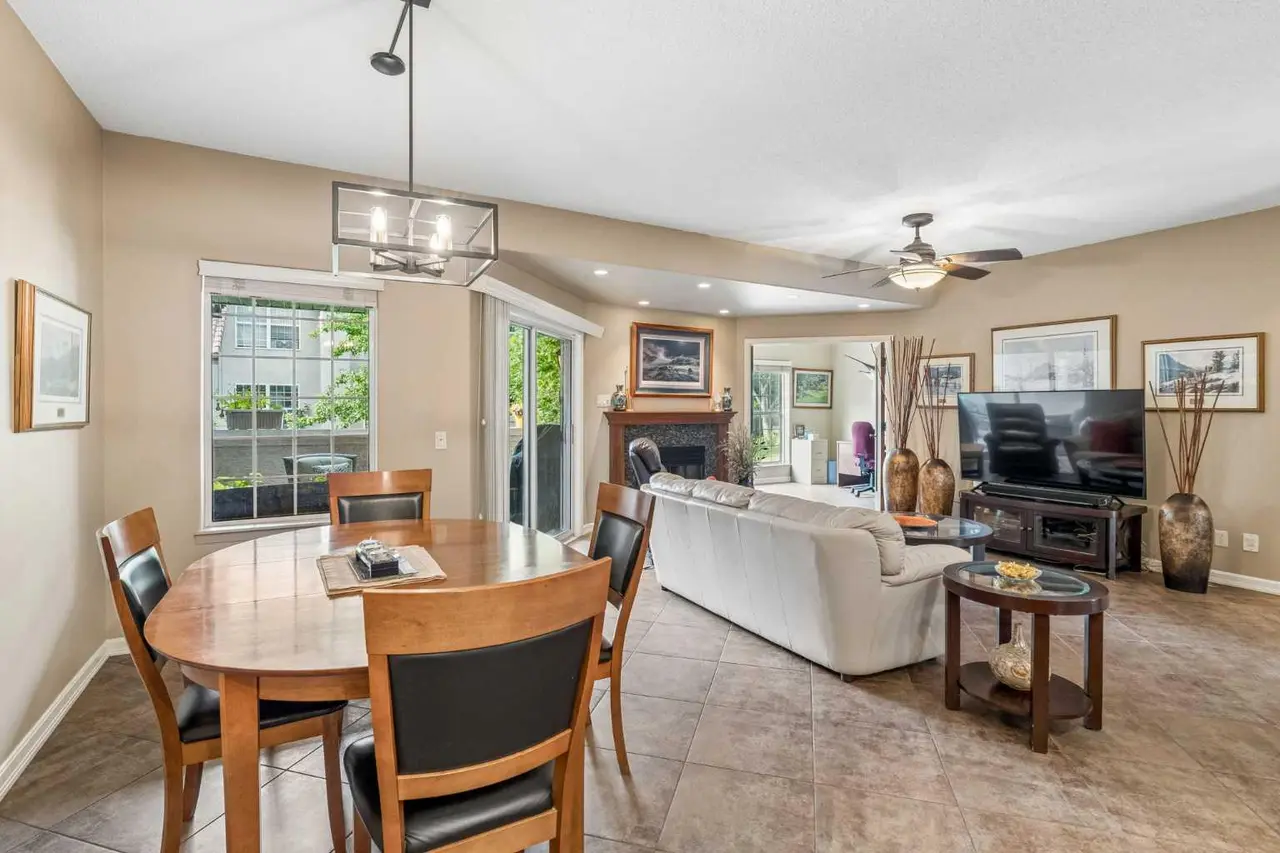 604, 1997 Sirocco Drive SW