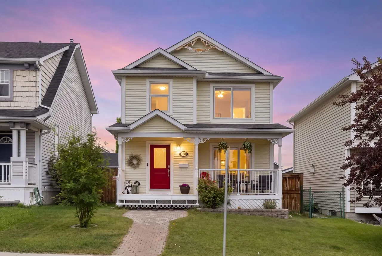 130 Tuscany Valley Drive NW
