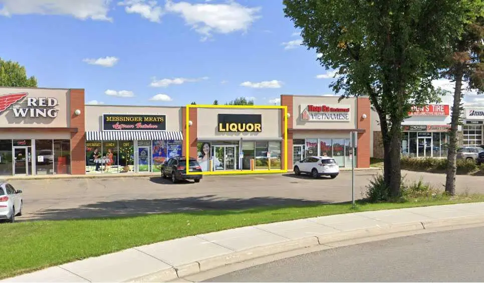 Unit B, 2067 Gaetz Avenue
