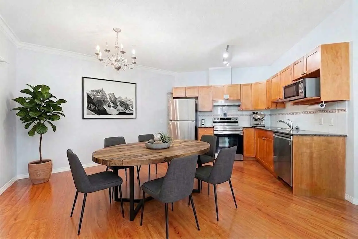 343, 333 Riverfront Avenue SE
