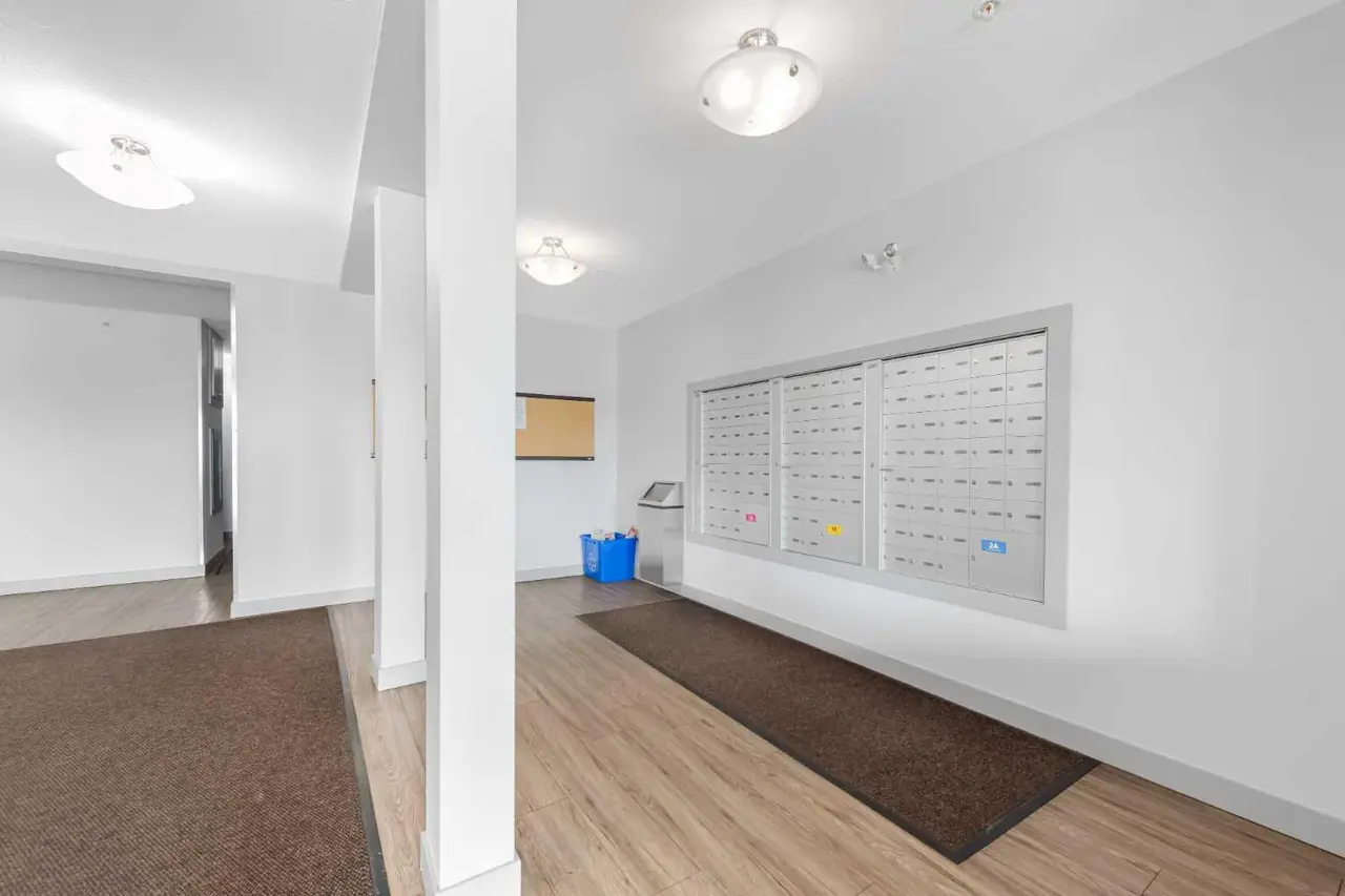 423, 195 Kincora Glen Road NW