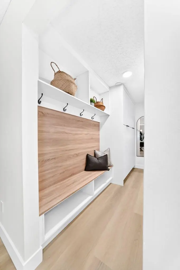 3204, 80 Glamis Drive SW