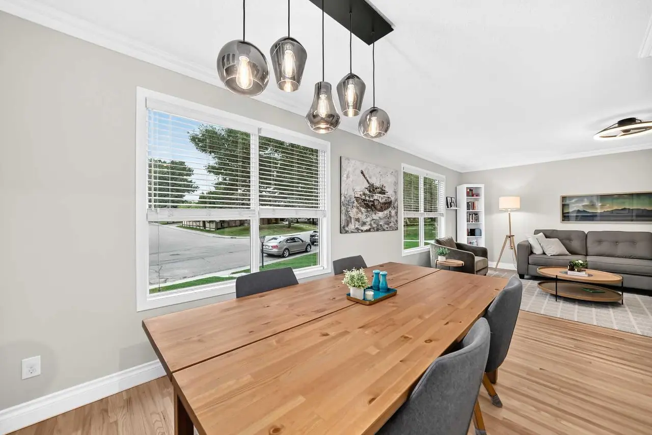 8632 Atlas Drive SE