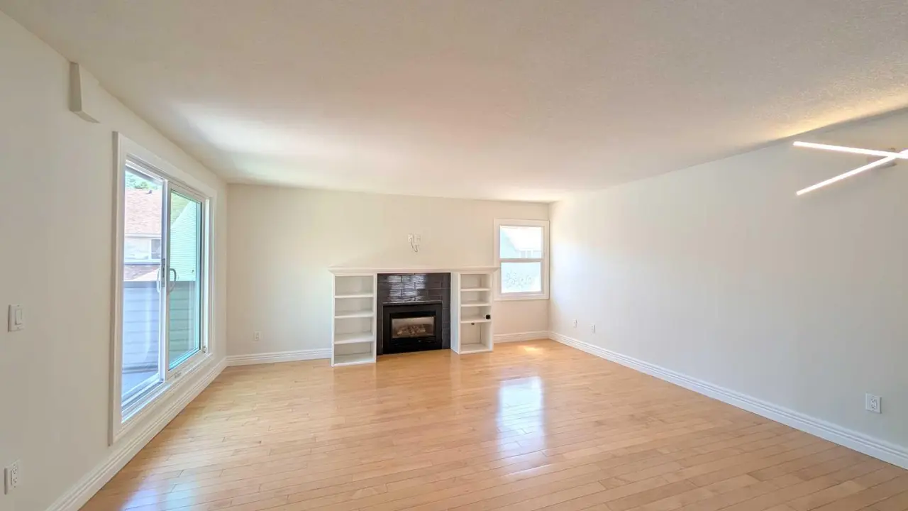 277, 86 Glamis Green SW