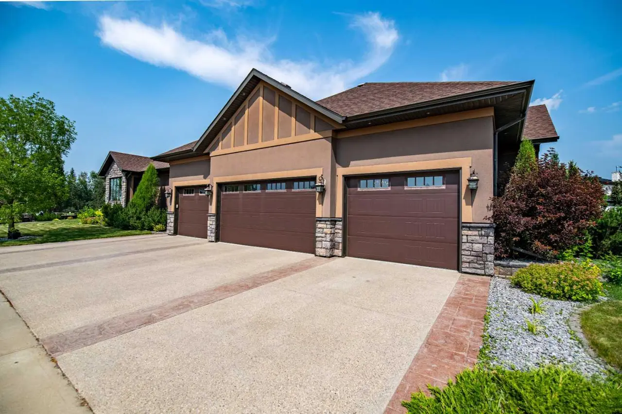 6297 Cronquist Drive 