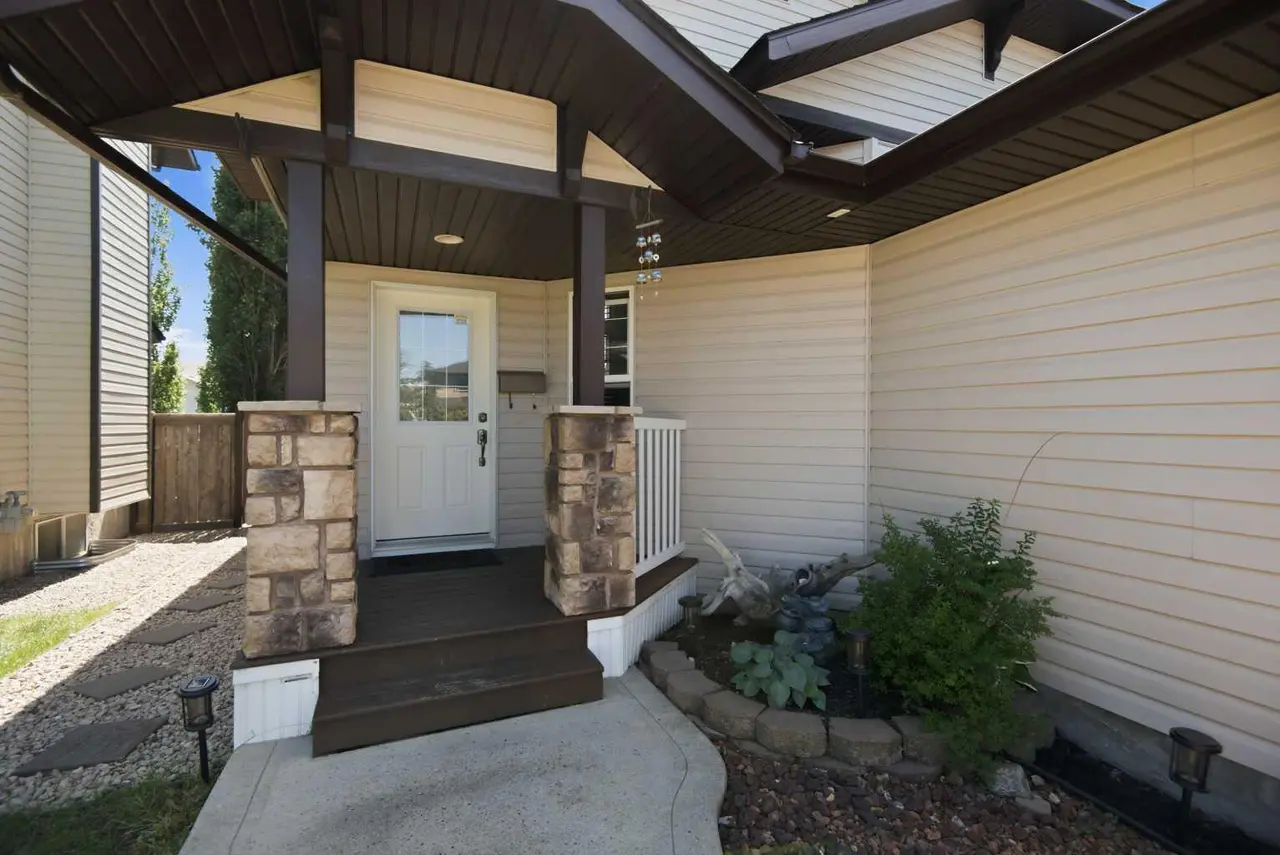 39 Landry Bend 