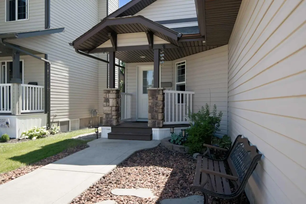 39 Landry Bend 