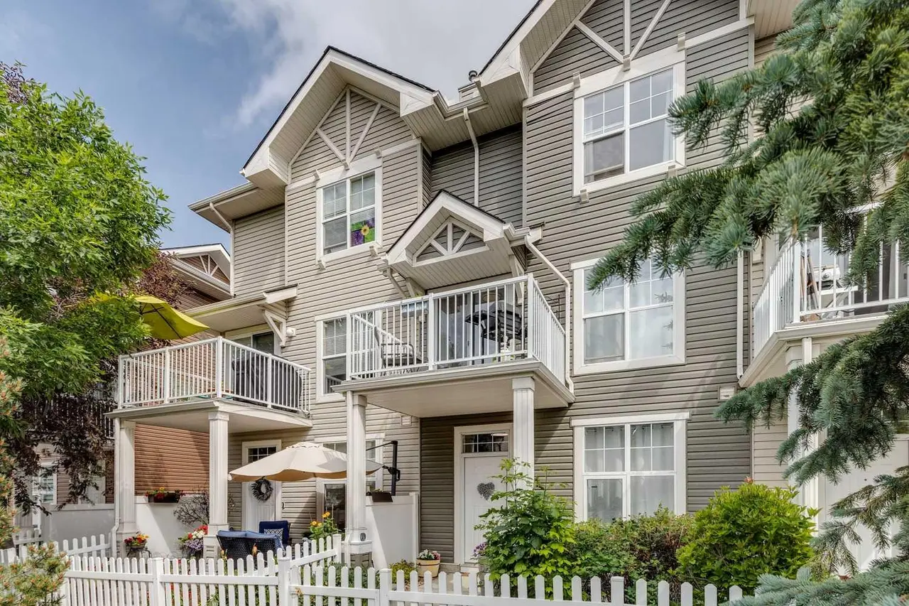 23 Toscana Gardens NW