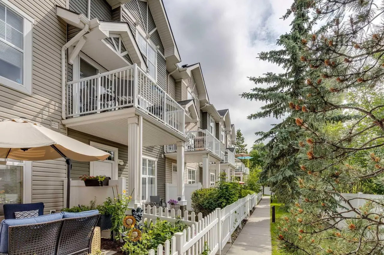 23 Toscana Gardens NW