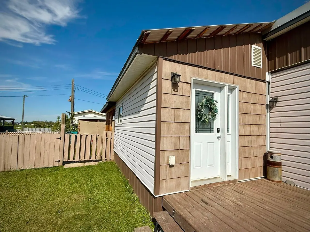 29, 55011 Township Road 714  