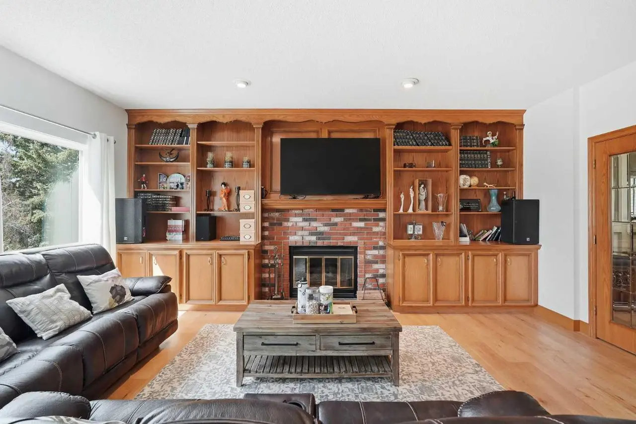 11516 Douglas Woods Rise SE