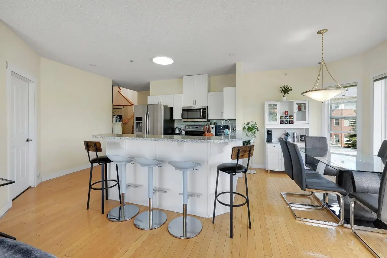 227, 1920 14 Avenue NE