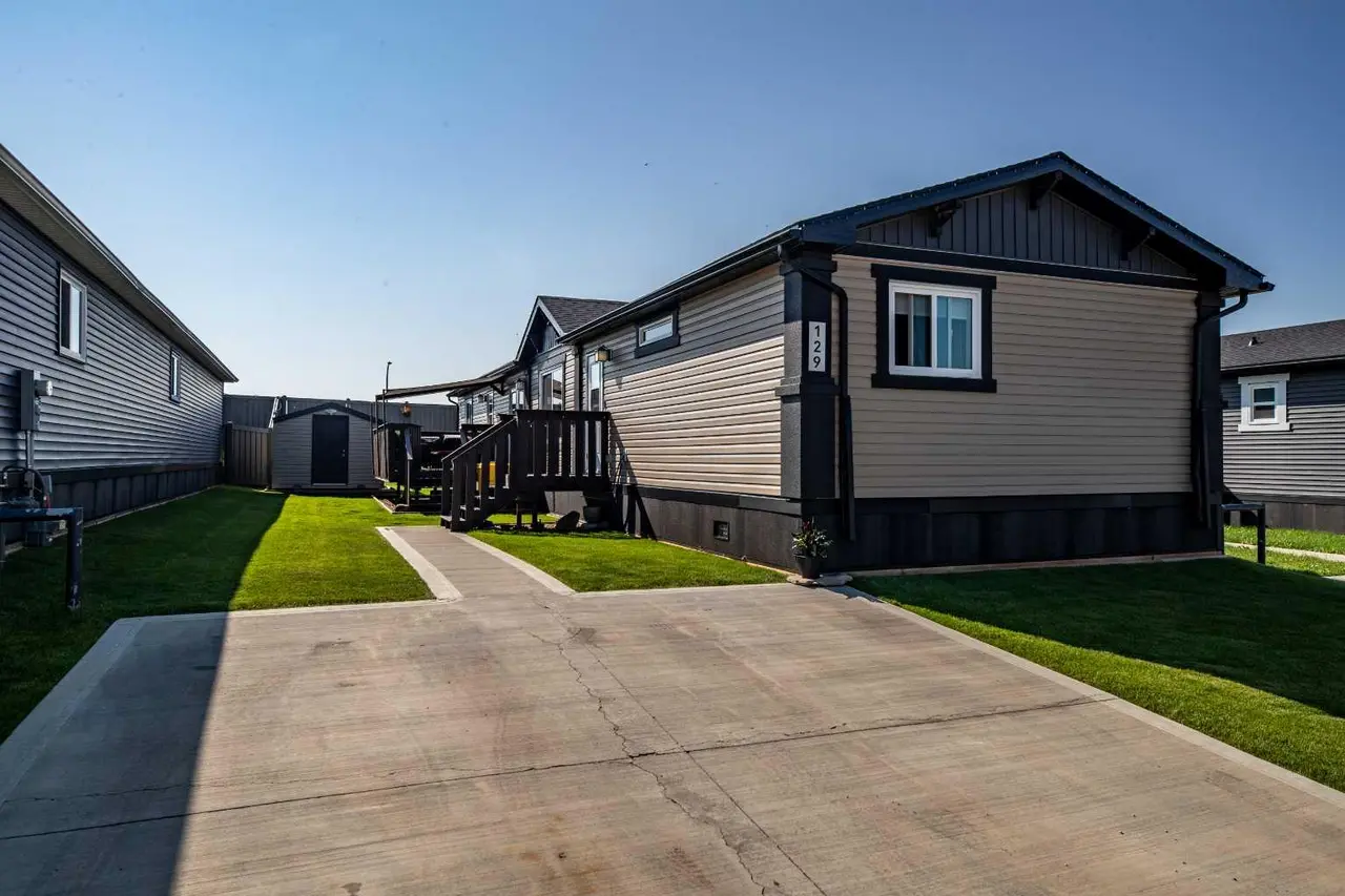 129-11850, 84 ave  
