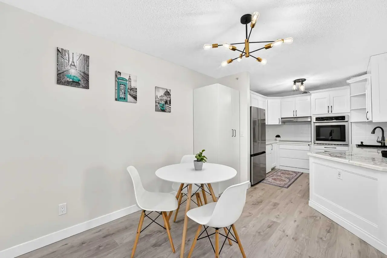 411, 4000 Somervale Court SW