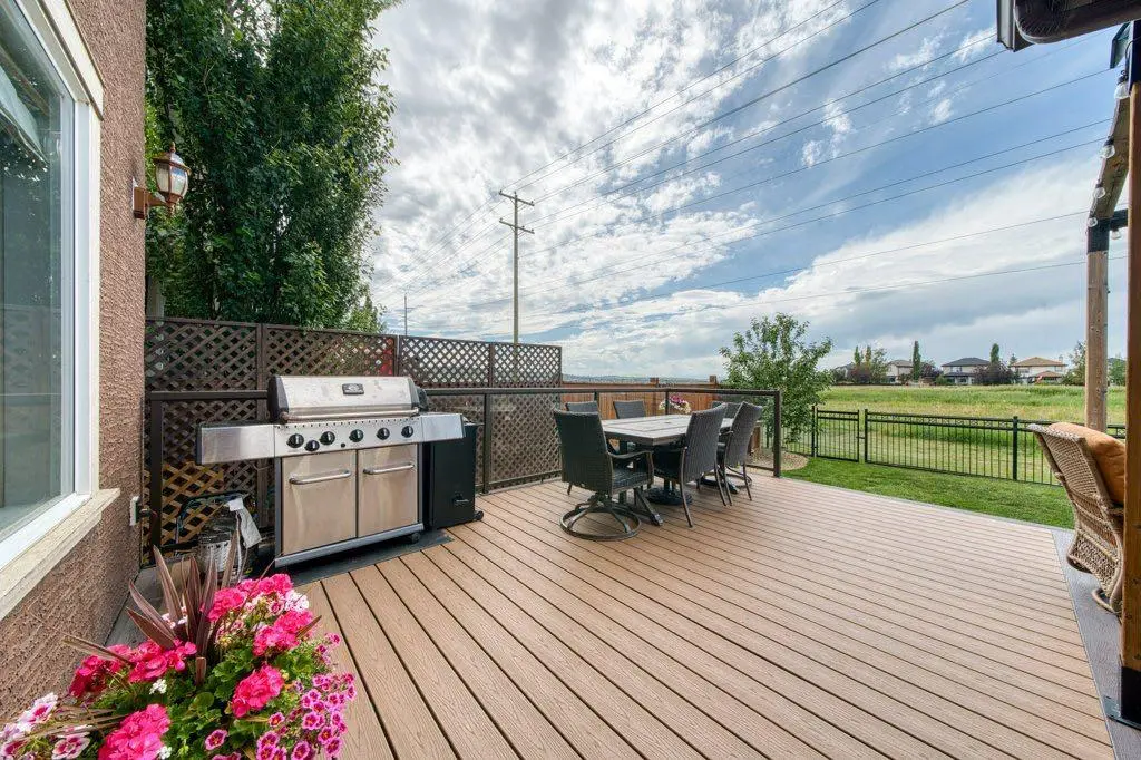 474 Tuscany Ravine Road NW