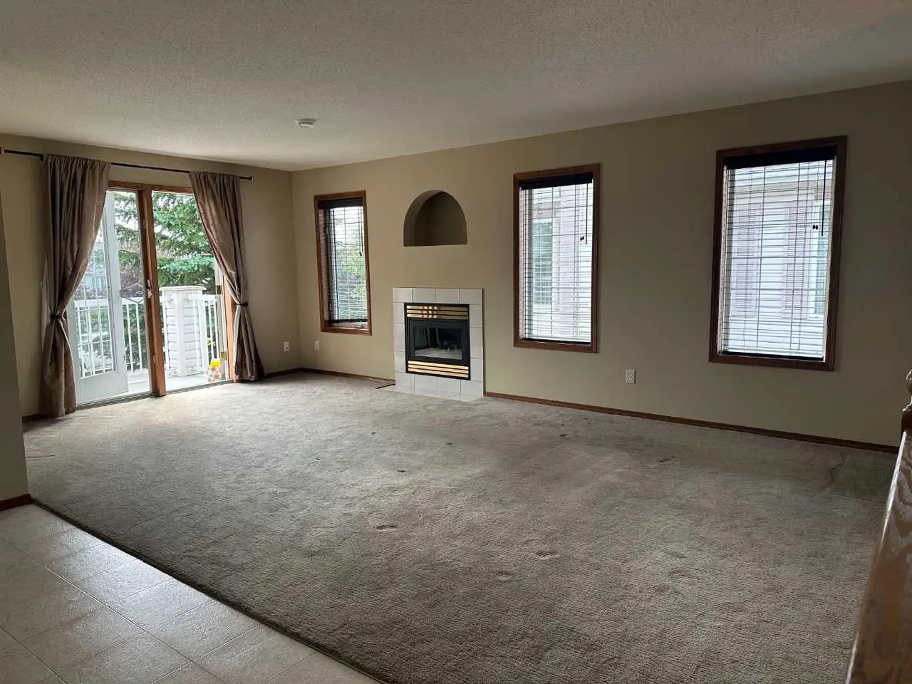 22D, 32 Daines Avenue 