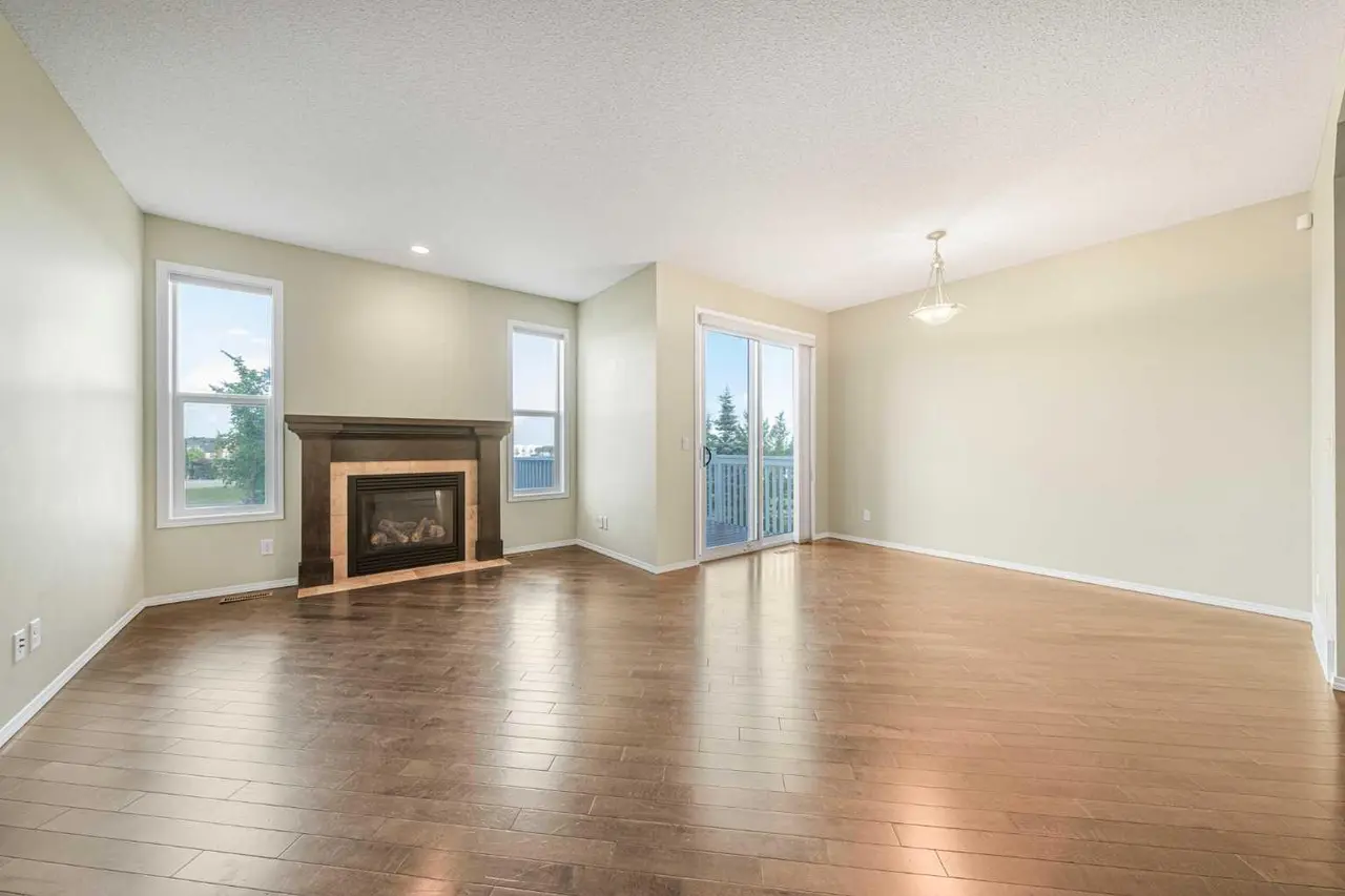 48 Panatella Common NW