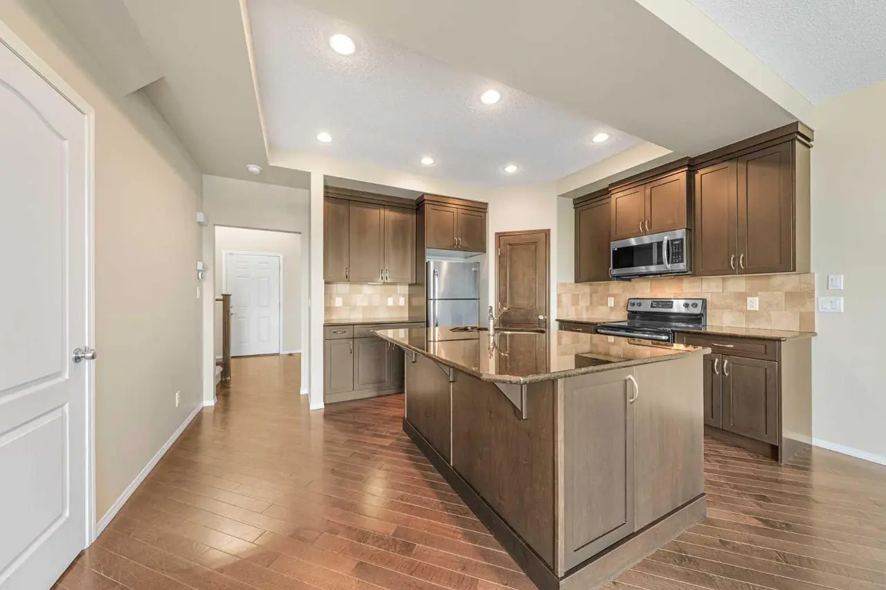 48 Panatella Common NW
