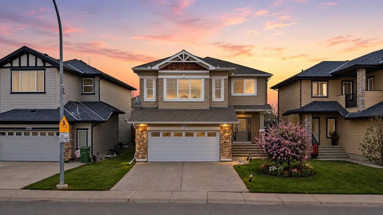 29 Royal Birkdale Drive NW