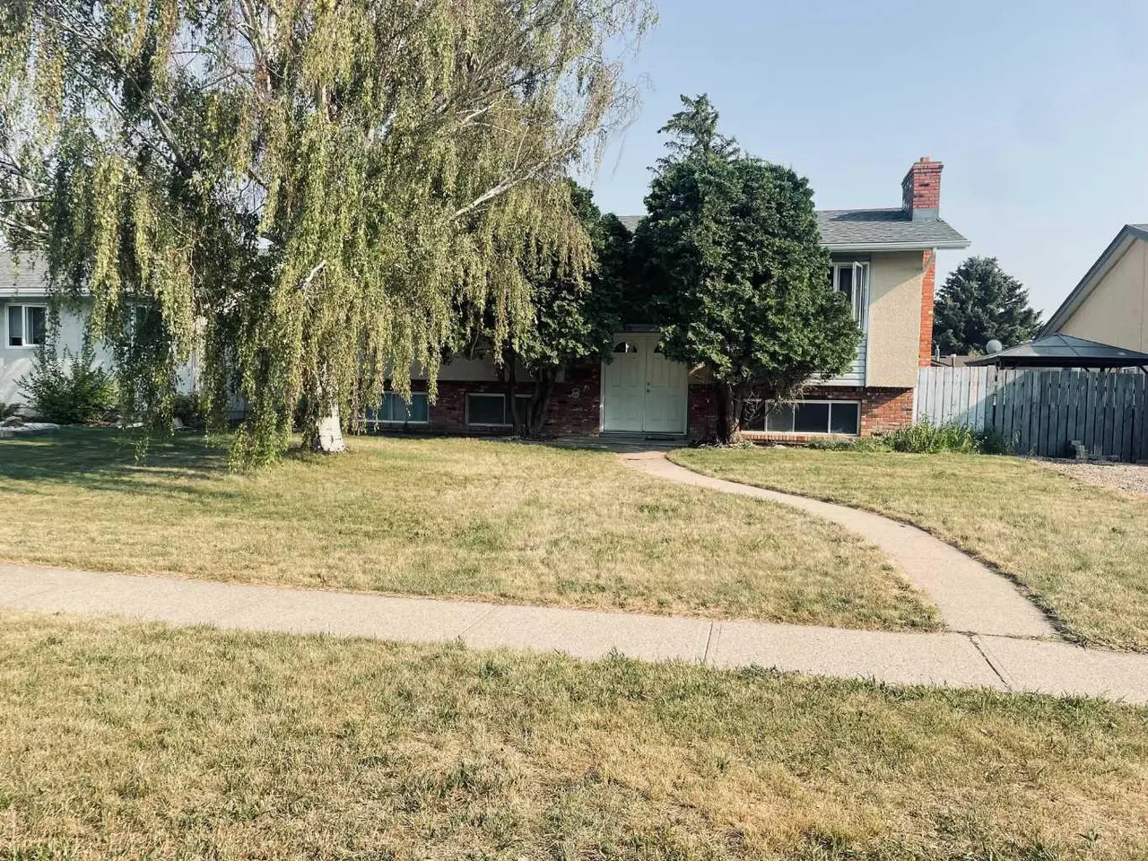 36 Park Meadows Boulevard N