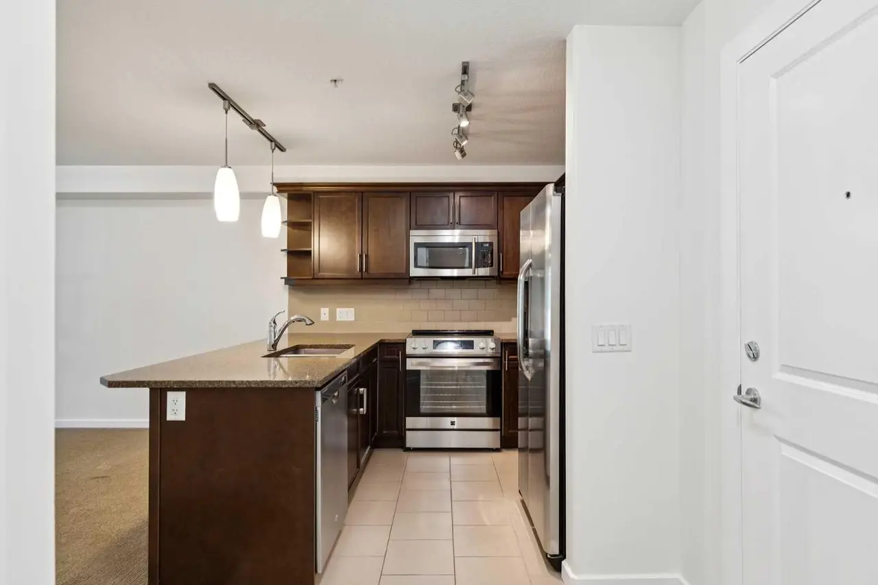 3102, 310 Mckenzie Towne Gate SE