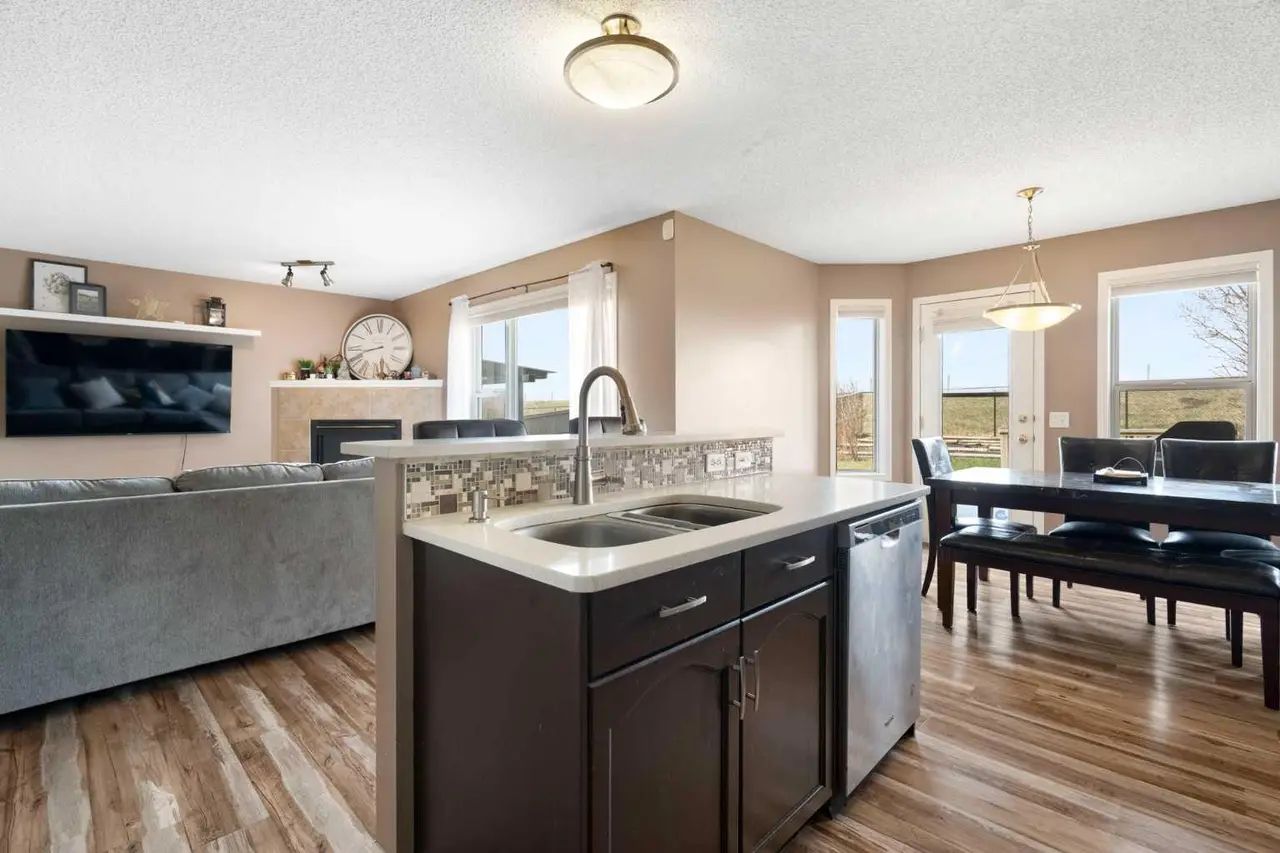 459 Citadel Meadow Bay NW