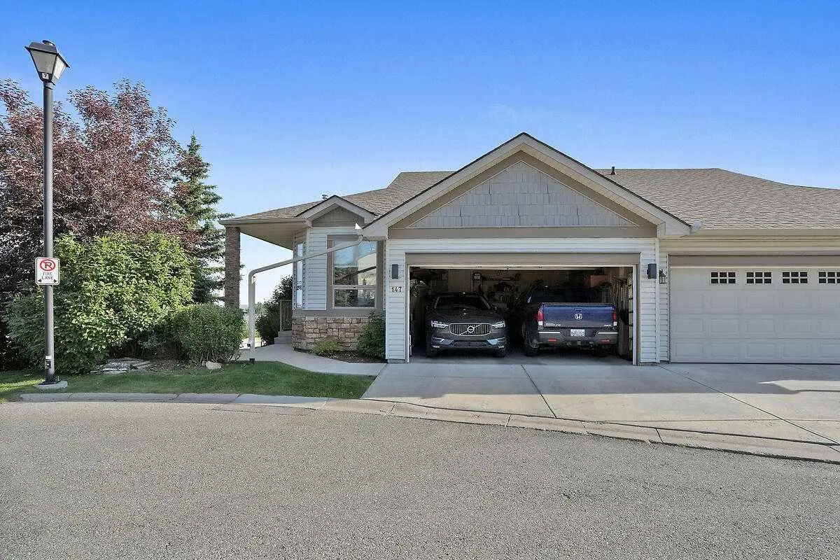 147 Springbank Villas SW