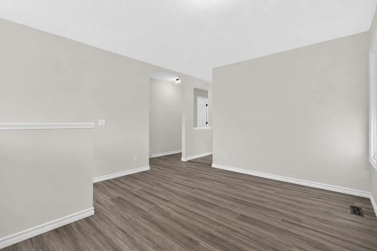 250 Bridlewood Circle SW