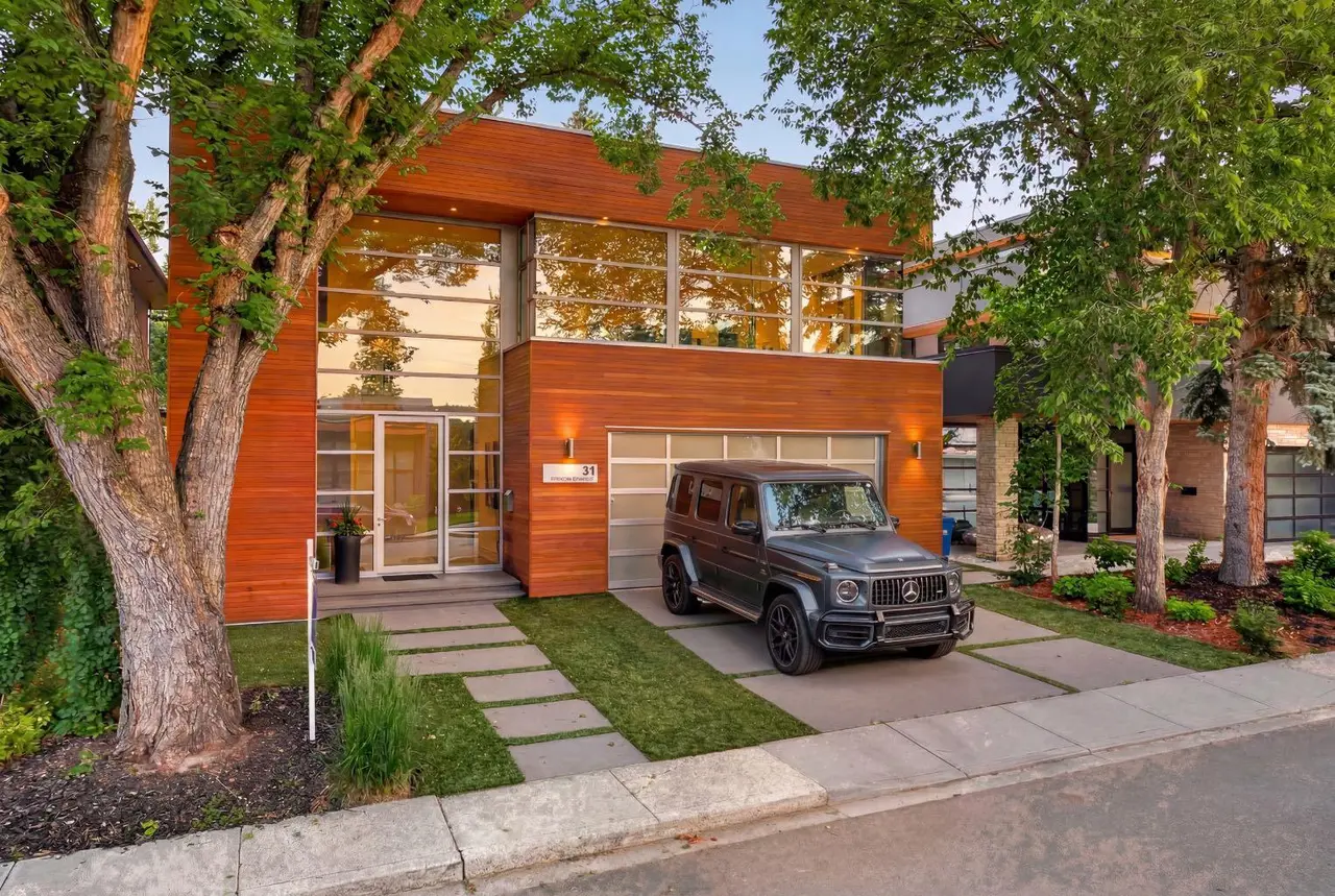 31 Windsor Crescent SW