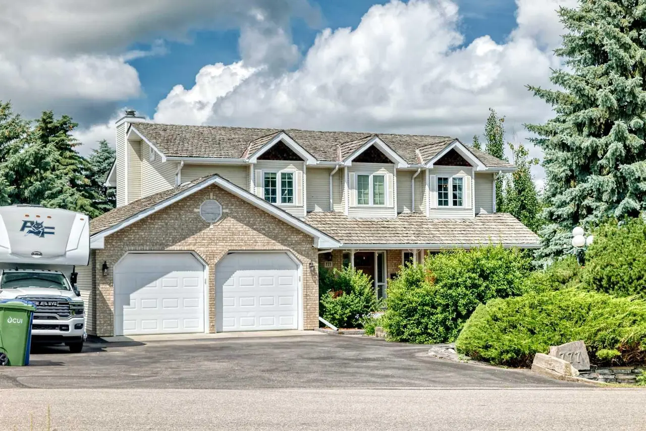 777 EAST LAKEVIEW Road 