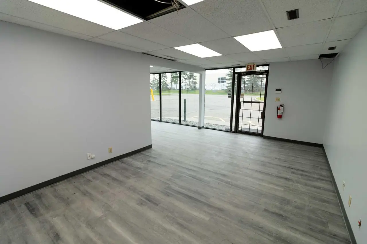 Unit 136, 1530 27 Avenue NE