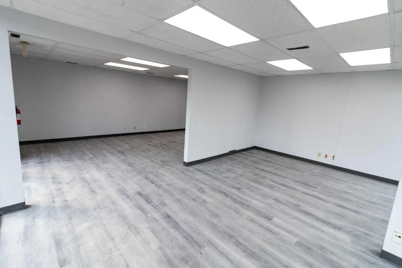 Unit 136, 1530 27 Avenue NE