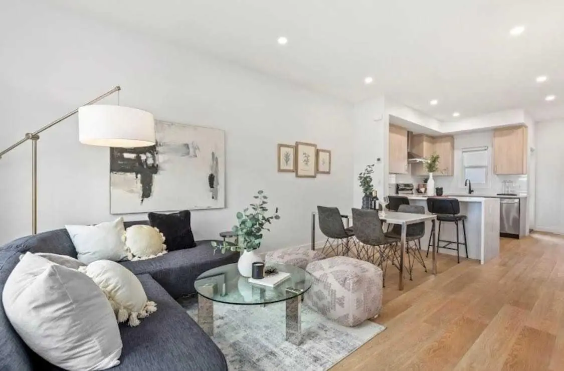 1005, 200 Belvedere Boulevard SE