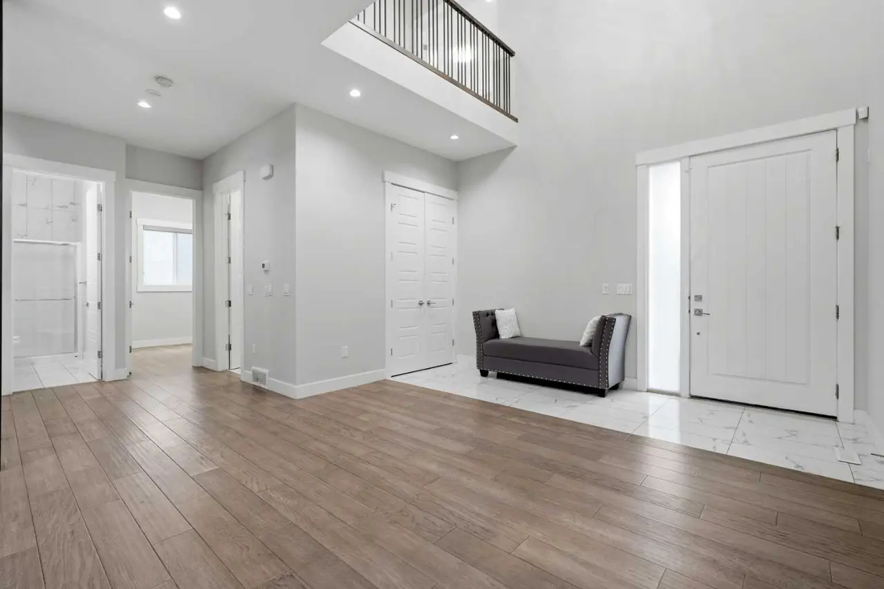 111 Kinniburgh Place 