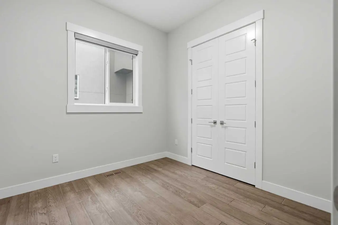 111 Kinniburgh Place 