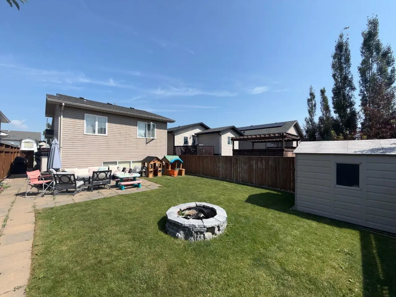 626 Blackfoot Terrace W