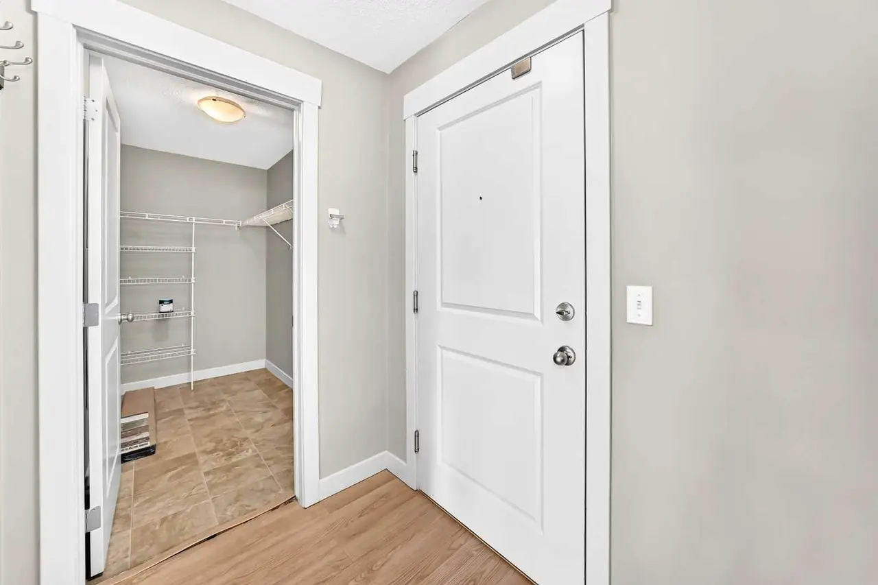 6211, 155 Skyview Ranch Way NE