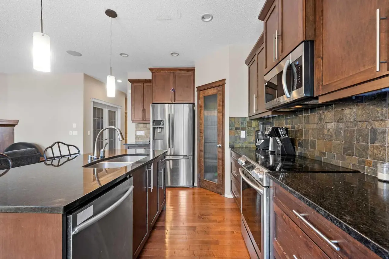 16 Cranarch Grove SE