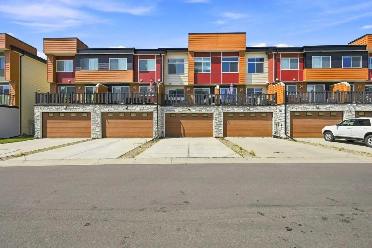 103, 1530 Bayside Avenue SW