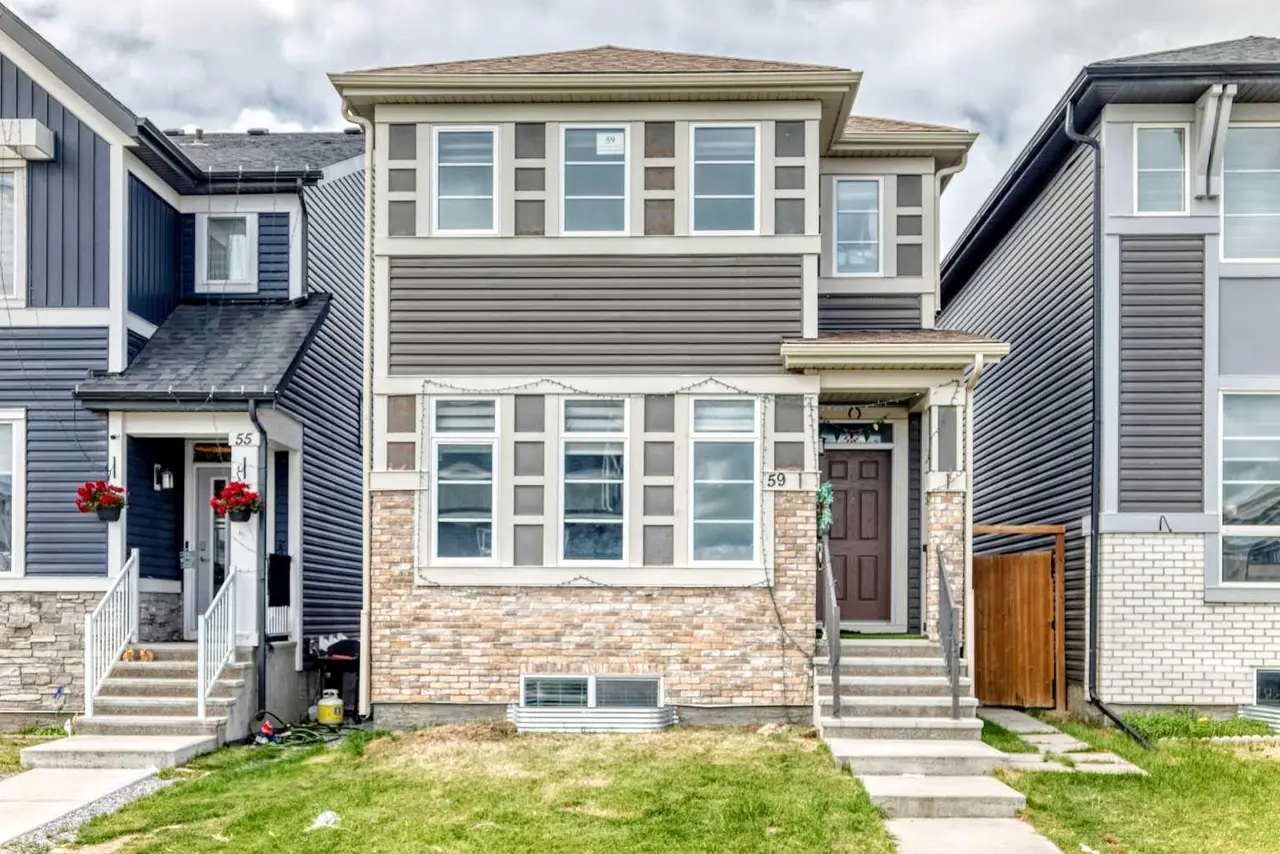 59 Corner Meadows Villas NE
