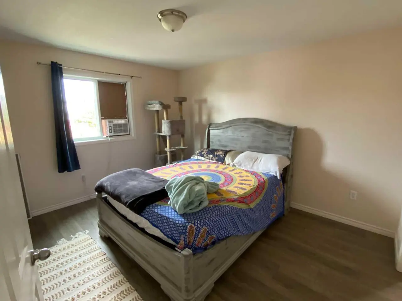 1708 2 Avenue E
