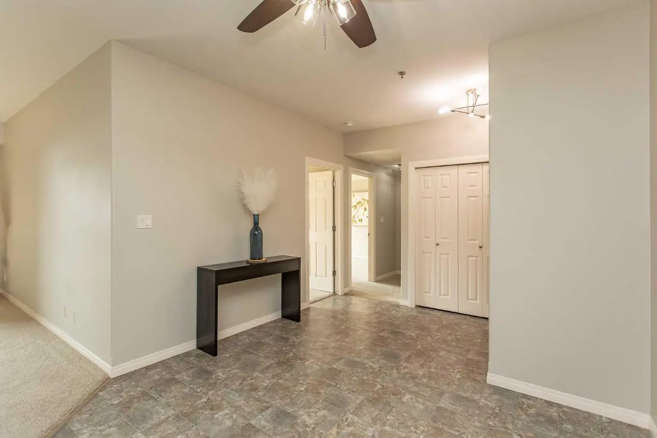 207, 69 Ironstone Drive 