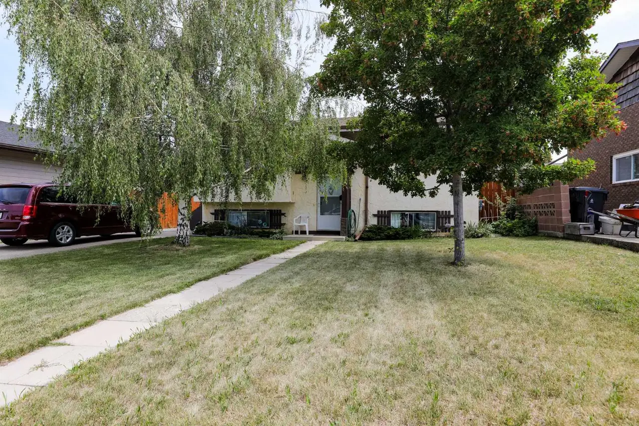1031 Cameron Road  S