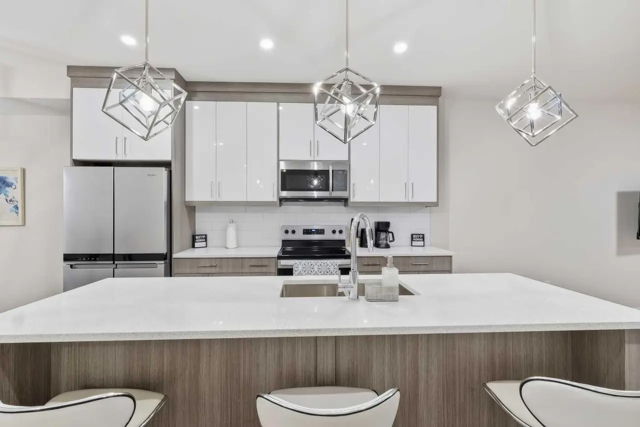 312 Red Sky Villas NE